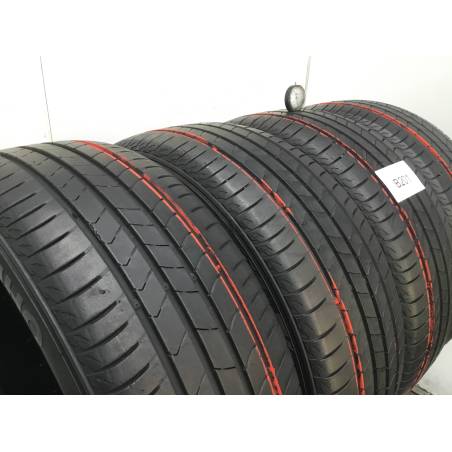 2155518 95H Kumho Ecsta HS51